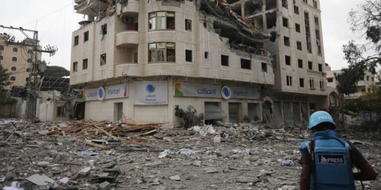 gazzede oldurulen gazeteci sayisi 244e ulasti lgSSKgiV