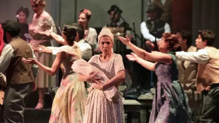 istanbul ve izmir devlet tiyatrolari eylulde ankarada sahne alacak blqa6ZsB