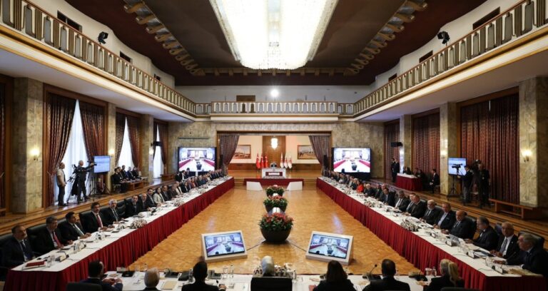 komisyon 5kez toplandi Wn6yfn8B