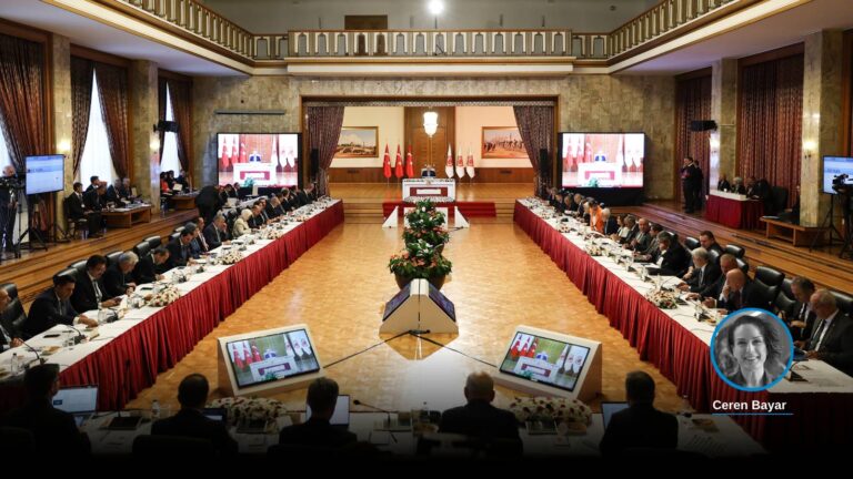 komisyon dinlemelerinde sona gelindi sirada rapor ve yasal duzenlemeler var imraliya gidis tartisiliyor 5eFA5IE5