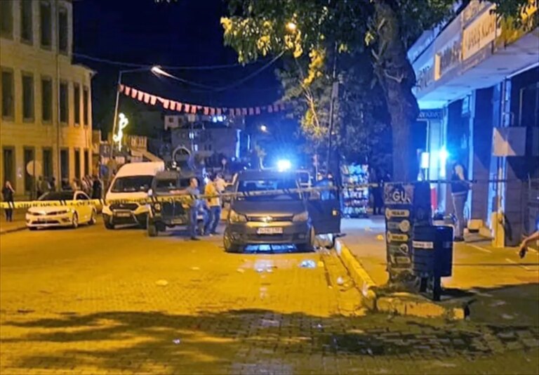 musta silahli saldiri iki olum EG8DKPqT