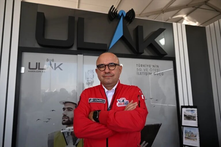 ulak yerli ve milli haberlesme icin gencler destekleniyor 4JzLUWfm