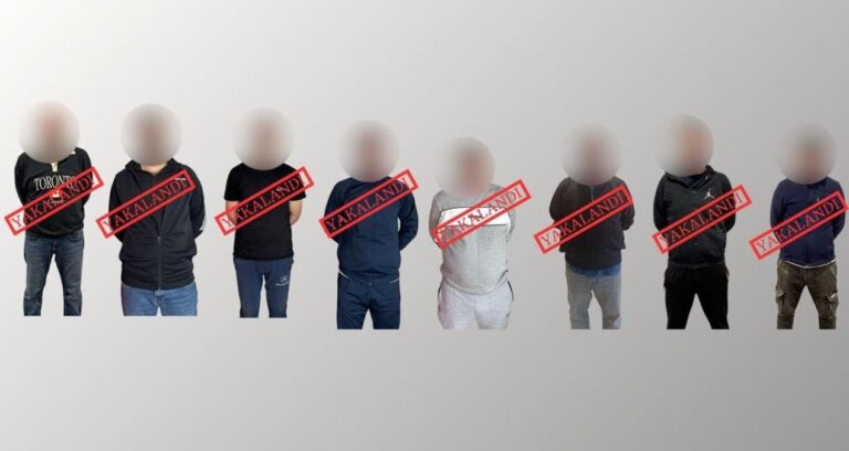 6si kirmizi bulten ile aranan 8 suclu turkiyeye getirildi H93ydFEB