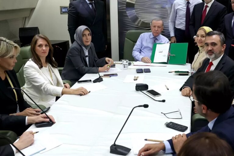 cumhurbaskani erdogan tek cozum 1967 sinirlariyla filistin fUy6LHJA.jpg