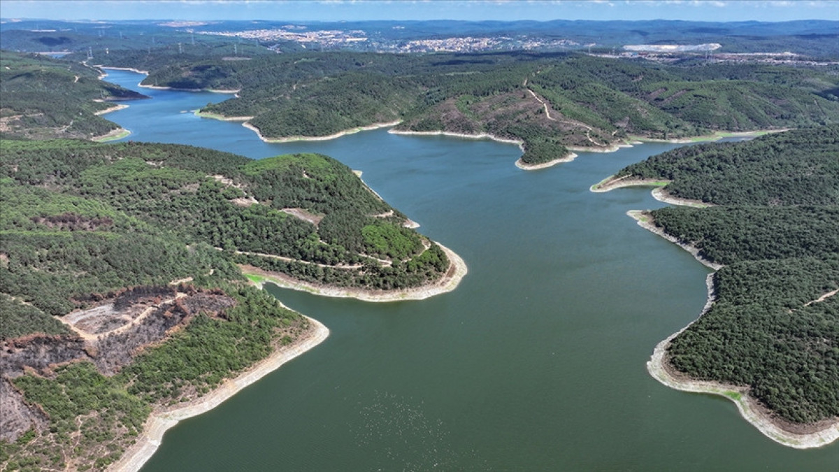 istanbulda barajlar alarm veriyor su seviyesi yuzde 23e indi ee82jt58.jpg