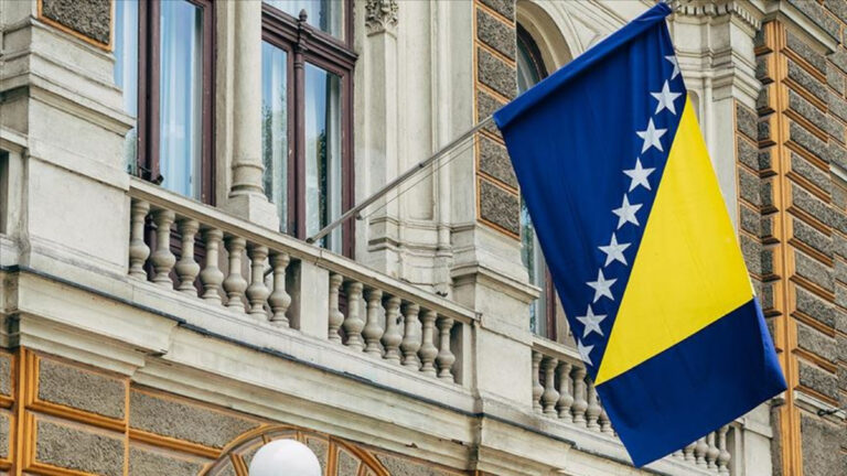 bosna hersekte huzurevinde cikan yanginda cok sayida kisi can verdi yXuzBGTt.jpg