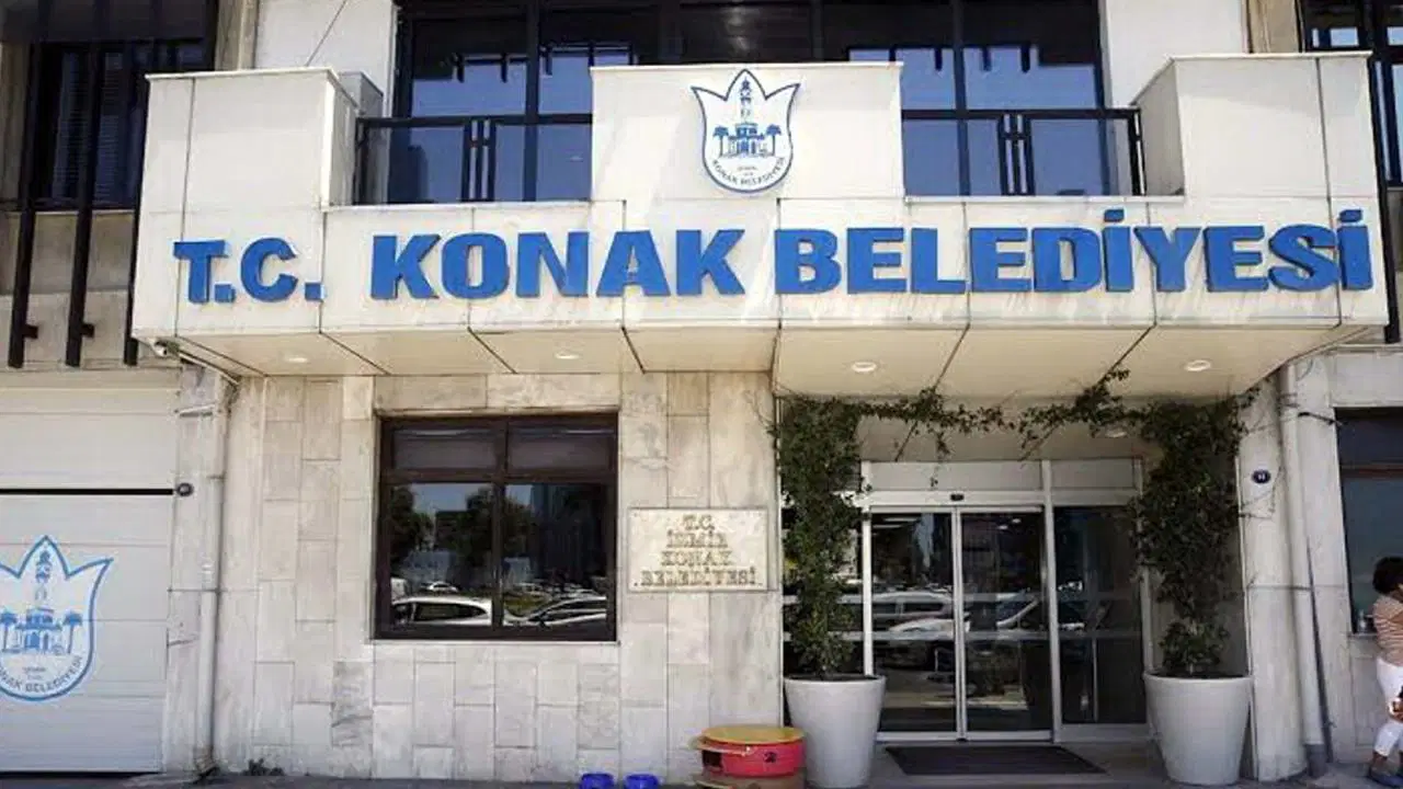 konak belediyesine operasyon gozaltilar var 8ZEZaGe9.jpg