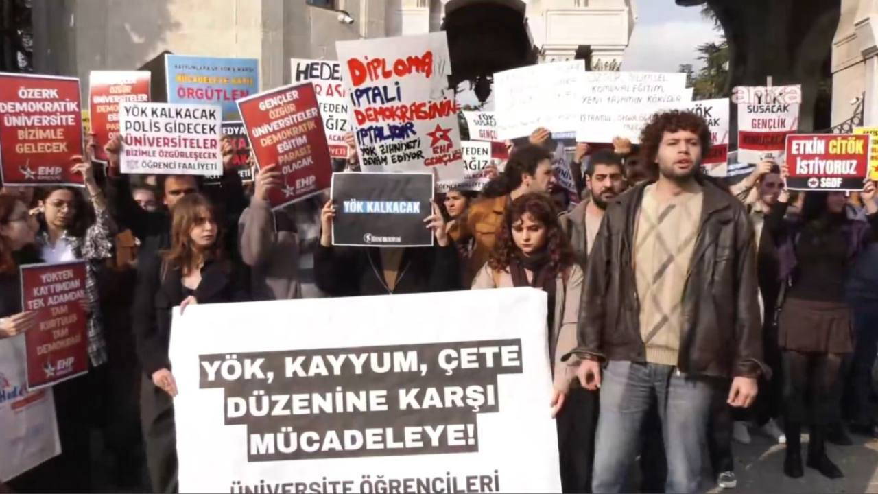 universite ogrencilerinden beyazit meydaninda yok protestosu yVDkkfMF.jpg