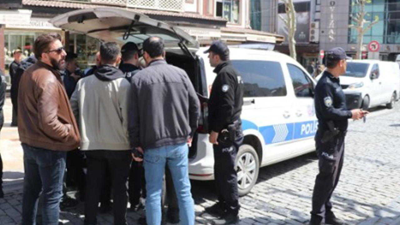 Döviz Bürosunda Çıkan Silahlı Kavga: 1 Kişi Yaralandı