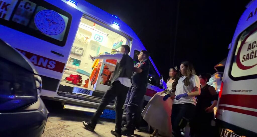 Gelin ve damadın yakınları kavga etti: Damat dahil 3 kişi yaralandı