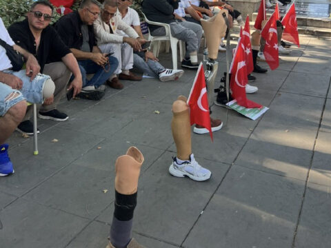 Gaziler guvenparktaki eylemlerini surduruyor haklarimizi alana kadar buradayiz KFrqBwjs